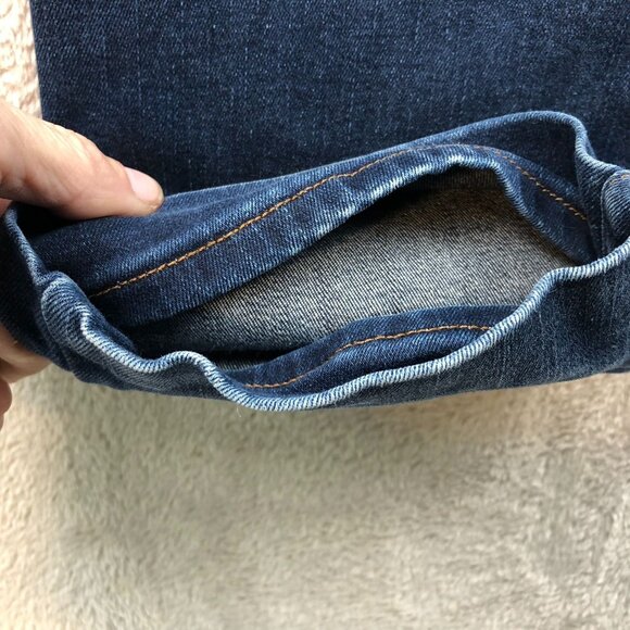 Levi's Womens Jeans Size 14S Mid Rise Skinny Leg Blue Dark Denim Casual Ankle - Picture 13 of 16